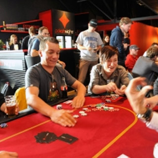 clubs poker